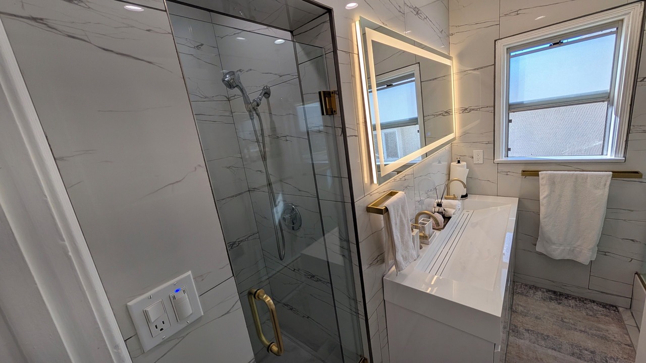 Photo of Bathroom in Inglewood