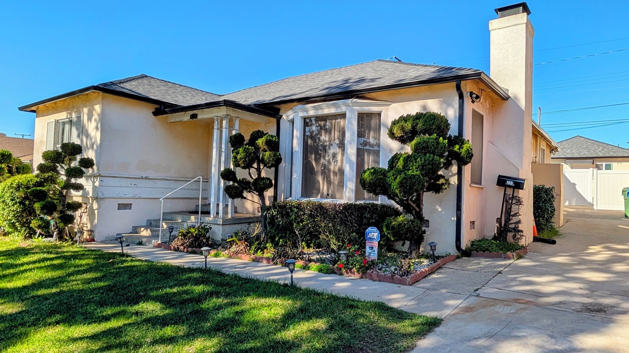 Photo of Outdoor in Inglewood