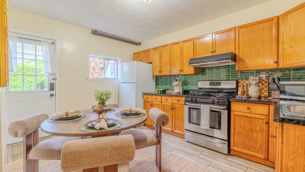 Photo of Kitchen in East Somerville