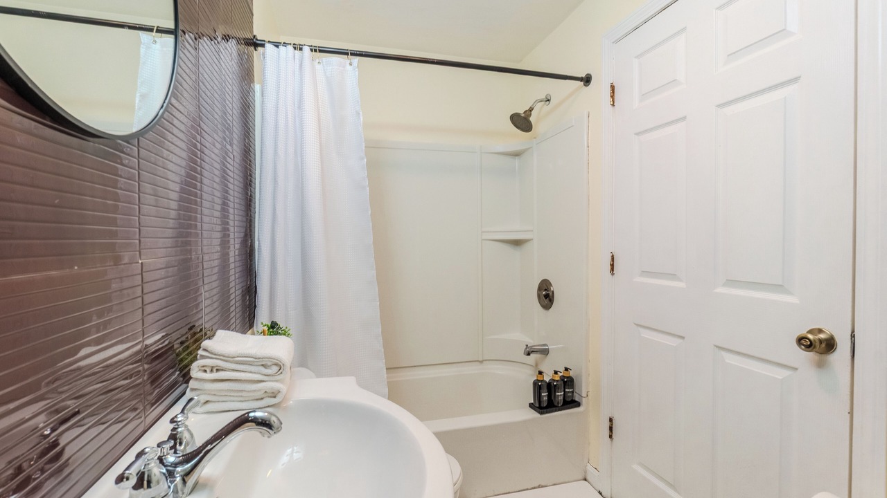 Photo of Bathroom in East Somerville