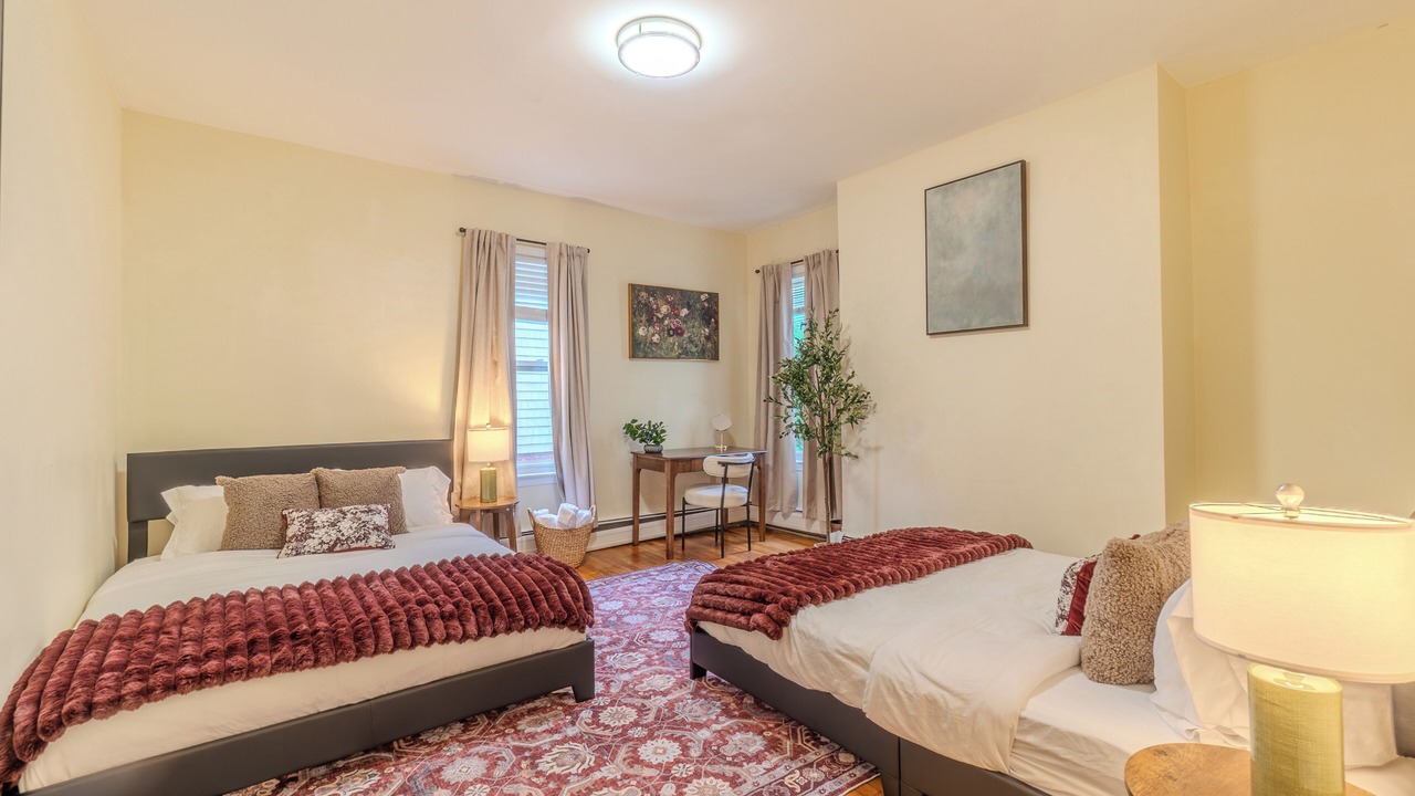 Photo of Bedroom in East Somerville