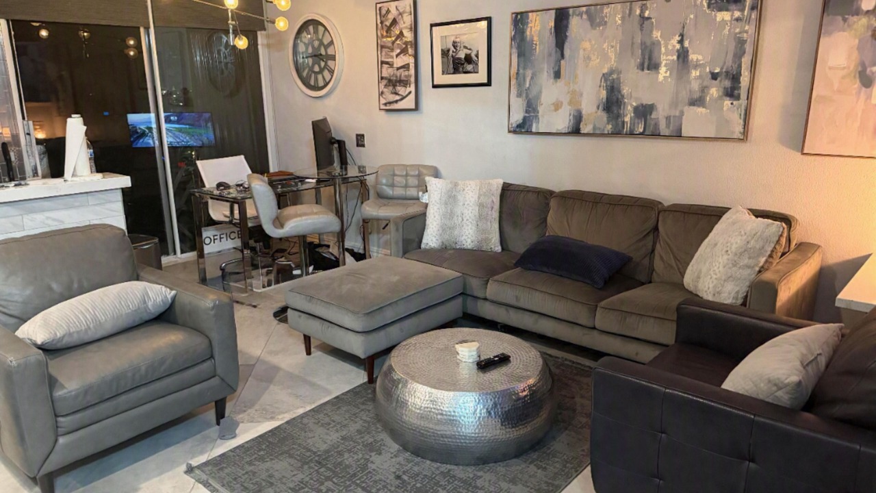 Photo of Livingroom in Hollywood