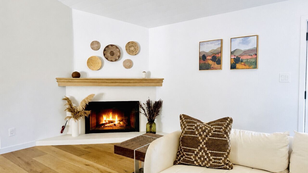Photo of Livingroom in Meiners Oaks