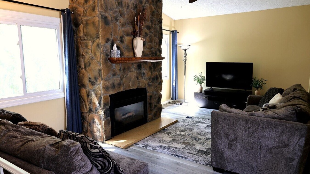 Photo of Livingroom in Eden Prairie