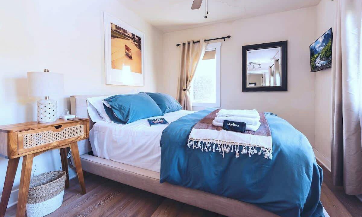 Photo of Bedroom in Atwater Village