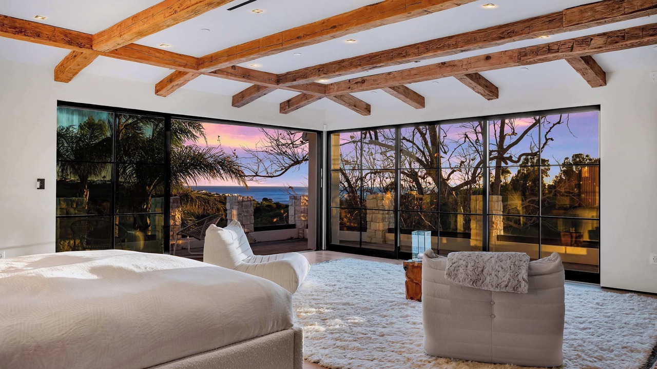Photo of Bedroom in Western Malibu