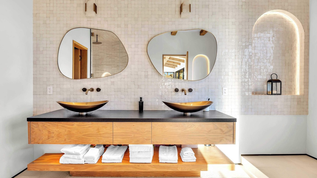 Photo of Bathroom in Western Malibu