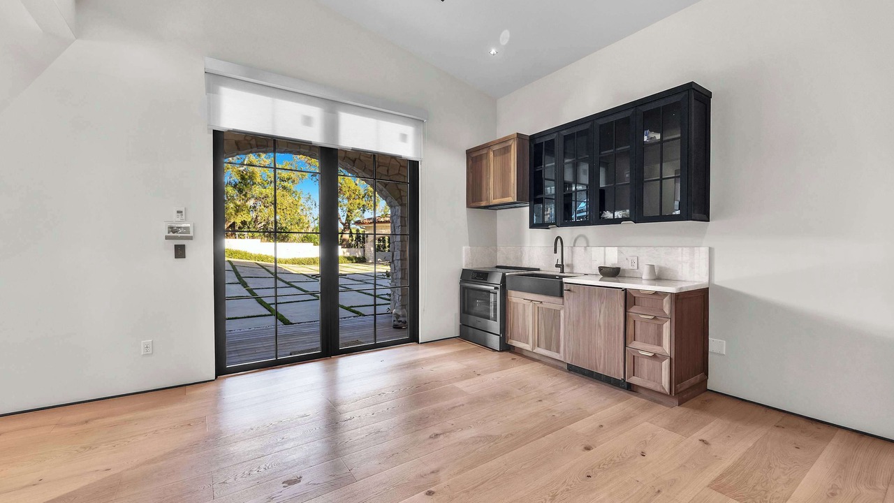 Photo of Kitchen in Western Malibu