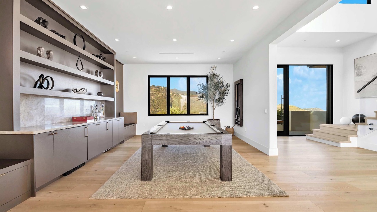 Photo of Bedroom in Central Malibu