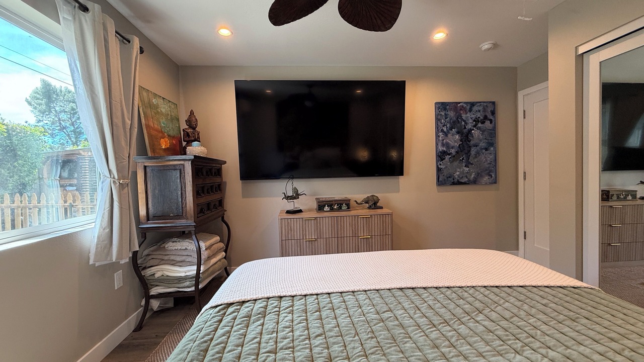 Photo of Bedroom in Thousand Oaks