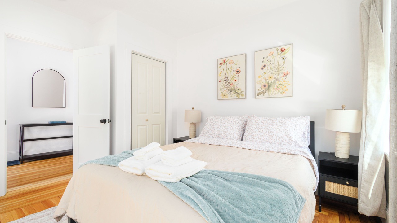Photo of Bedroom in Milton