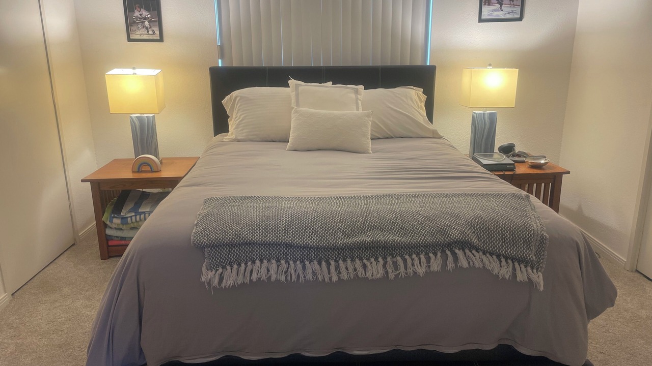 Photo of Bedroom in Newberry Springs