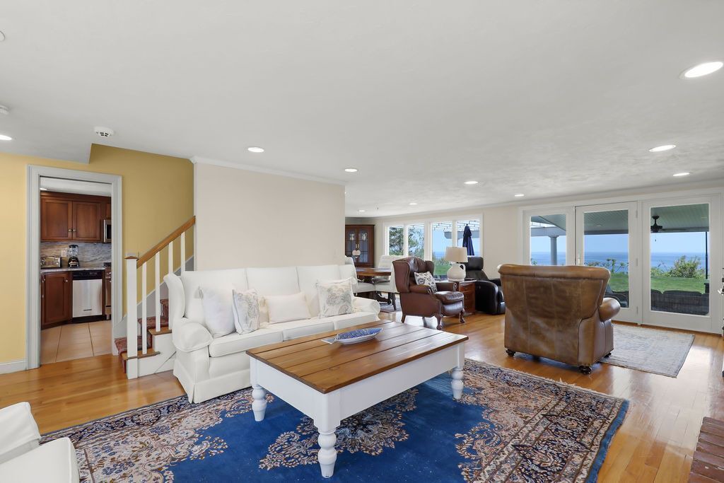 Photo of Livingroom in Plymouth