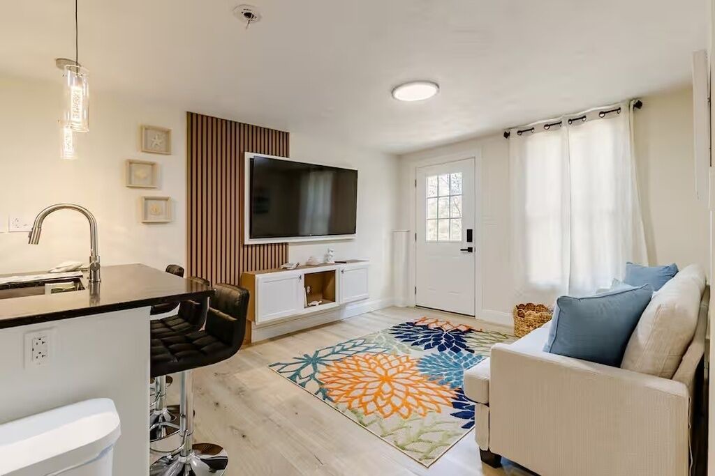 Photo of Livingroom in Plymouth