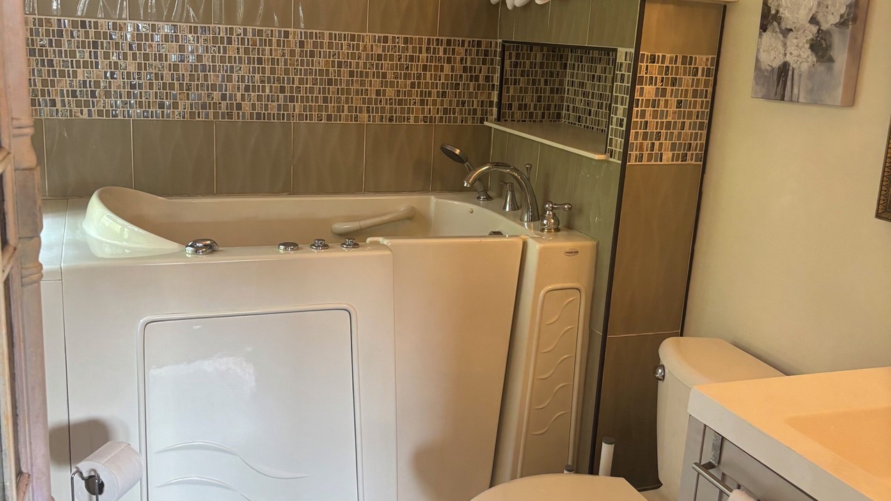 Photo of Bathroom in Brainerd
