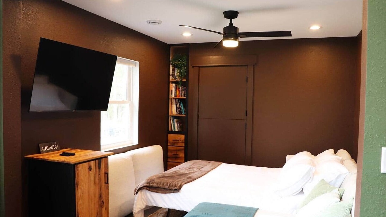 Photo of Bedroom in Markville
