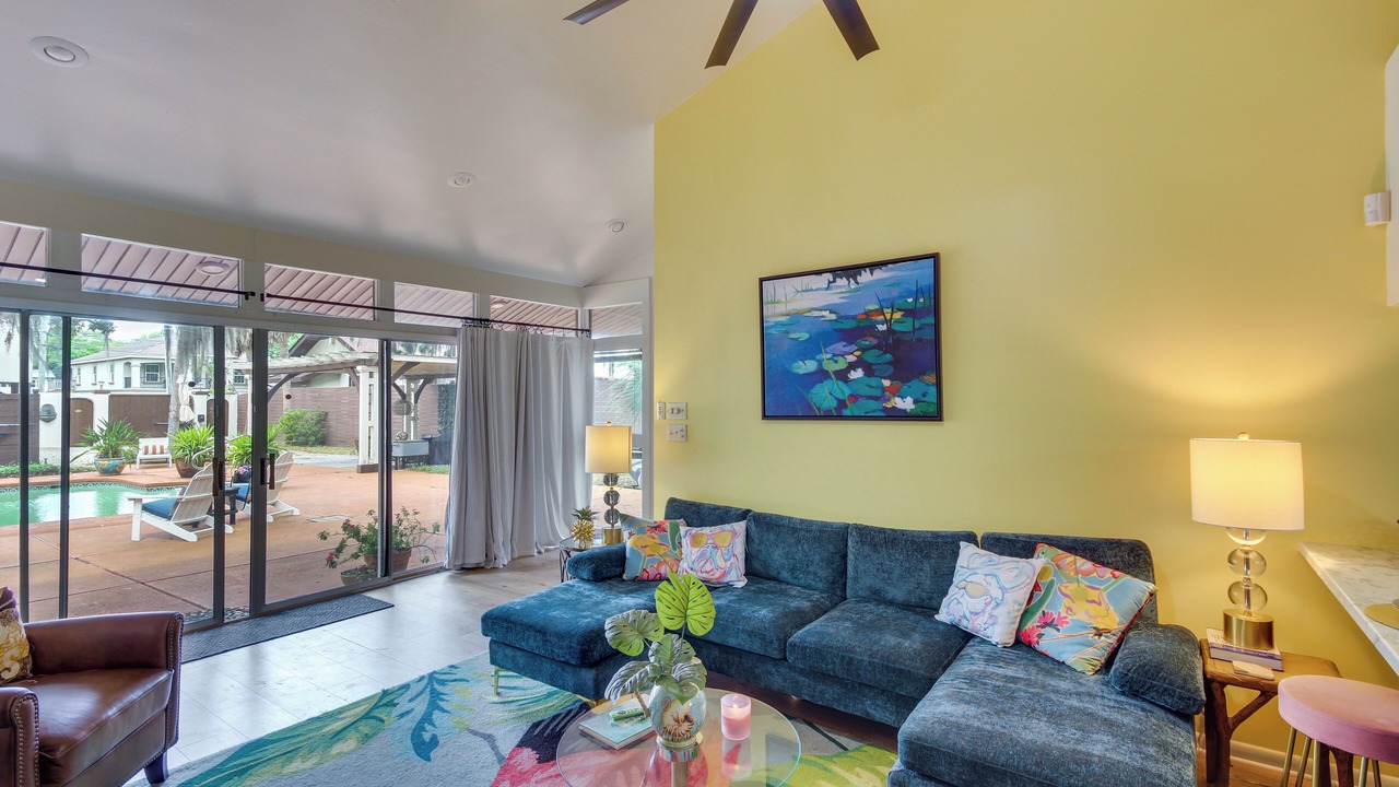 Photo of Livingroom in Biloxi