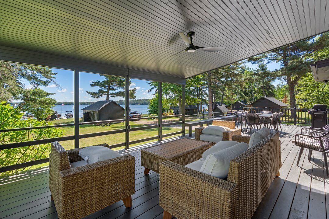 Photo of Outdoor in Emily