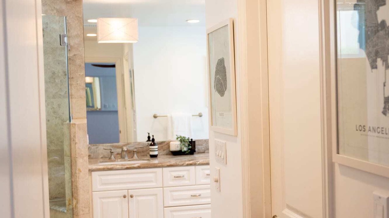 Photo of Bathroom in Sand Section