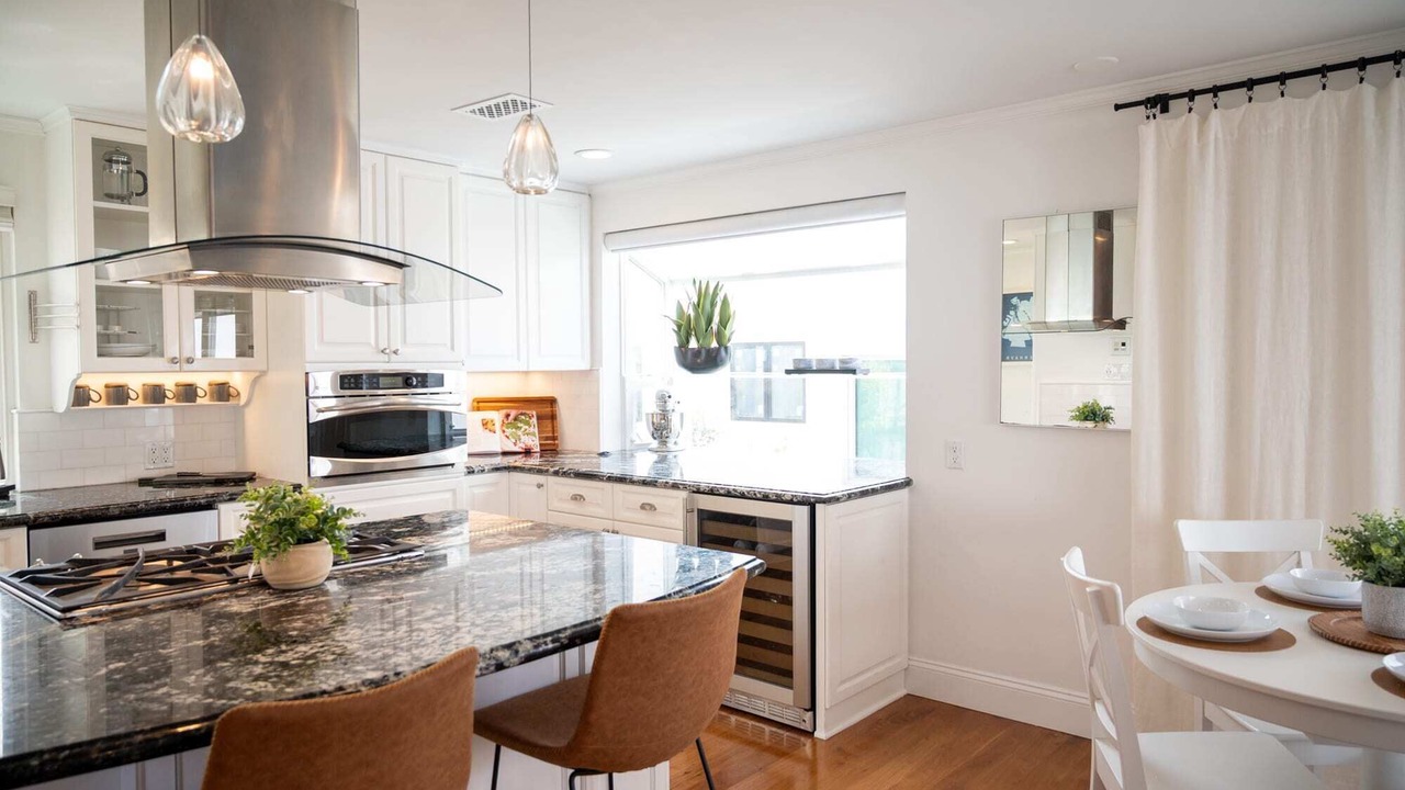 Photo of Kitchen in Sand Section