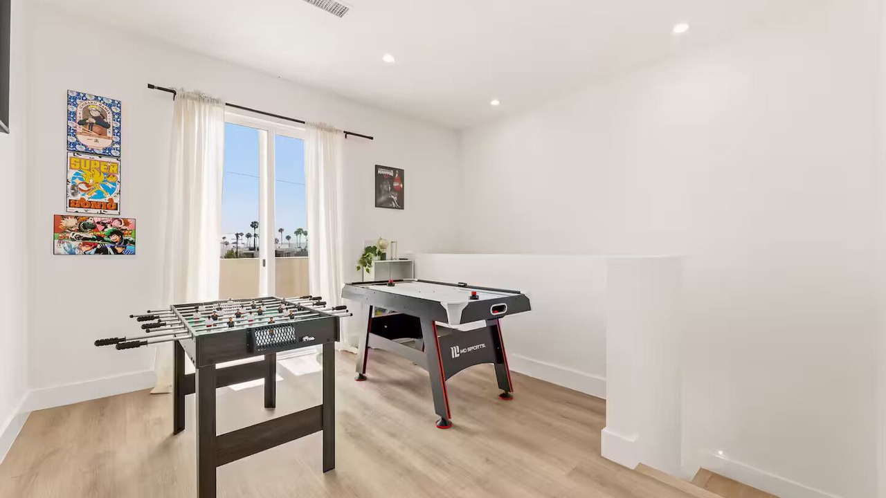 Photo of Bedroom in Beverly Hills