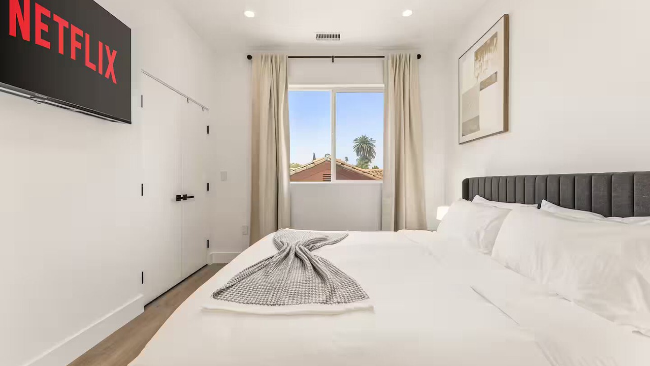 Photo of Bedroom in Beverly Hills
