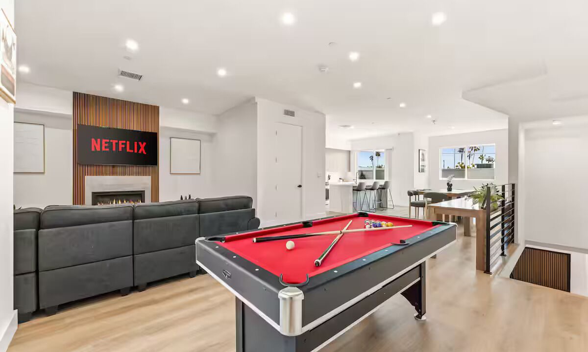 Photo of Bedroom in Beverly Hills