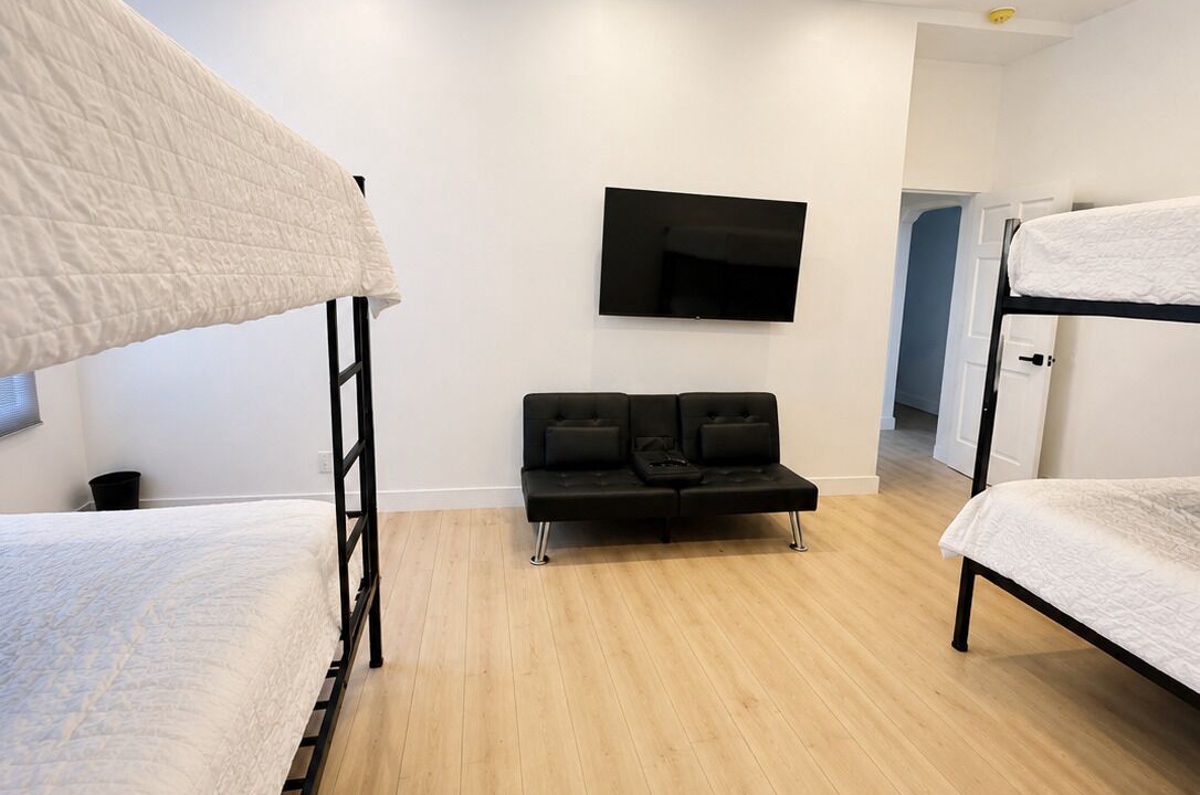 Photo of Bedroom in Van Nuys