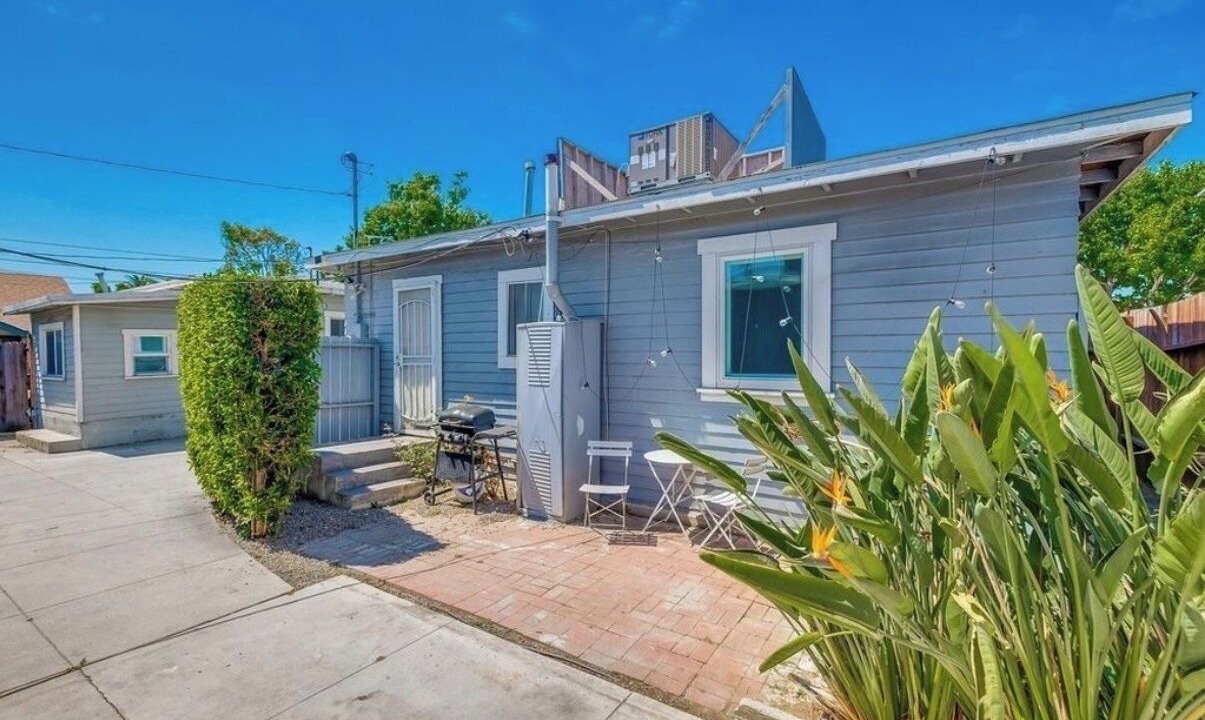 Photo of Patio Balcony in Inglewood