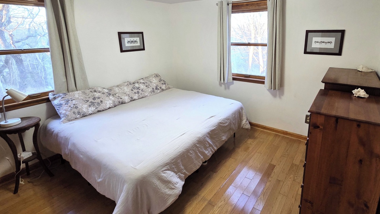 Photo of Bedroom in West Brewster