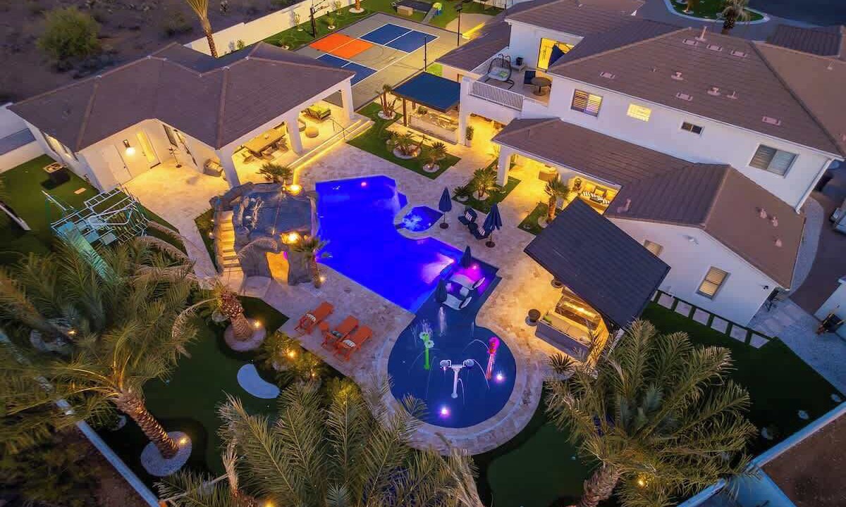 Photo of Outdoor in McDowell Acres
