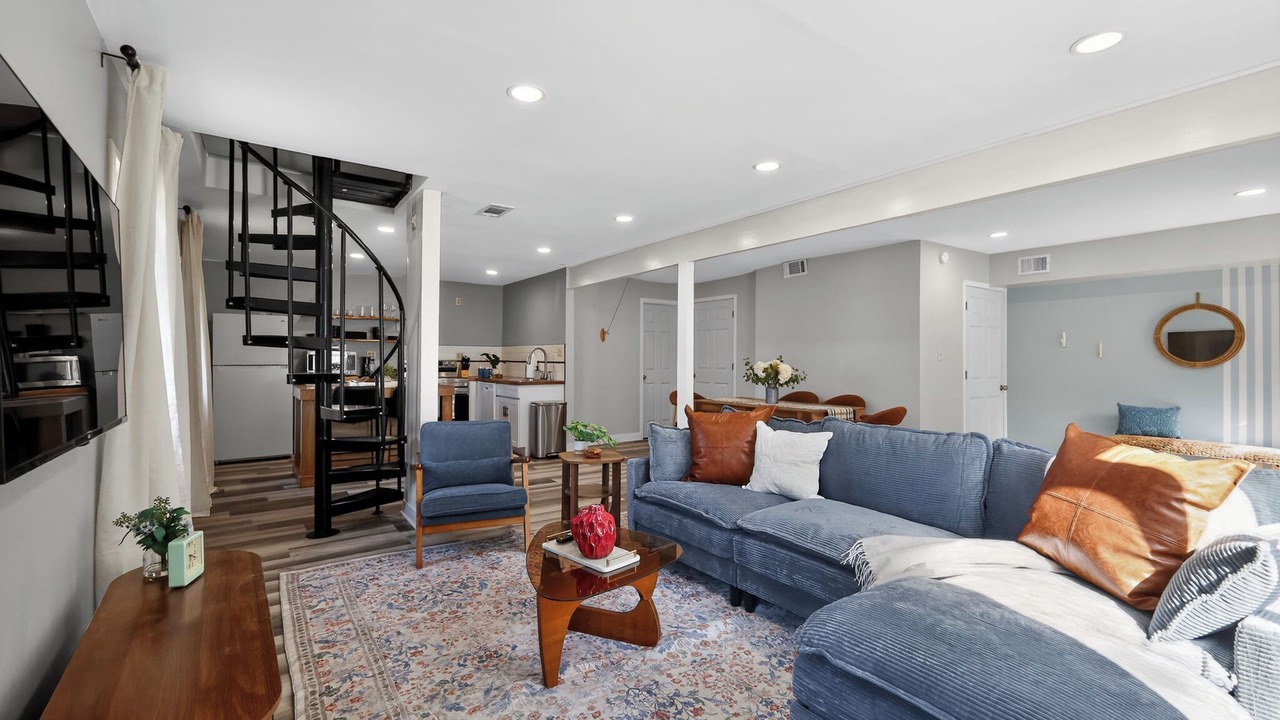 Photo of Livingroom in Poynette