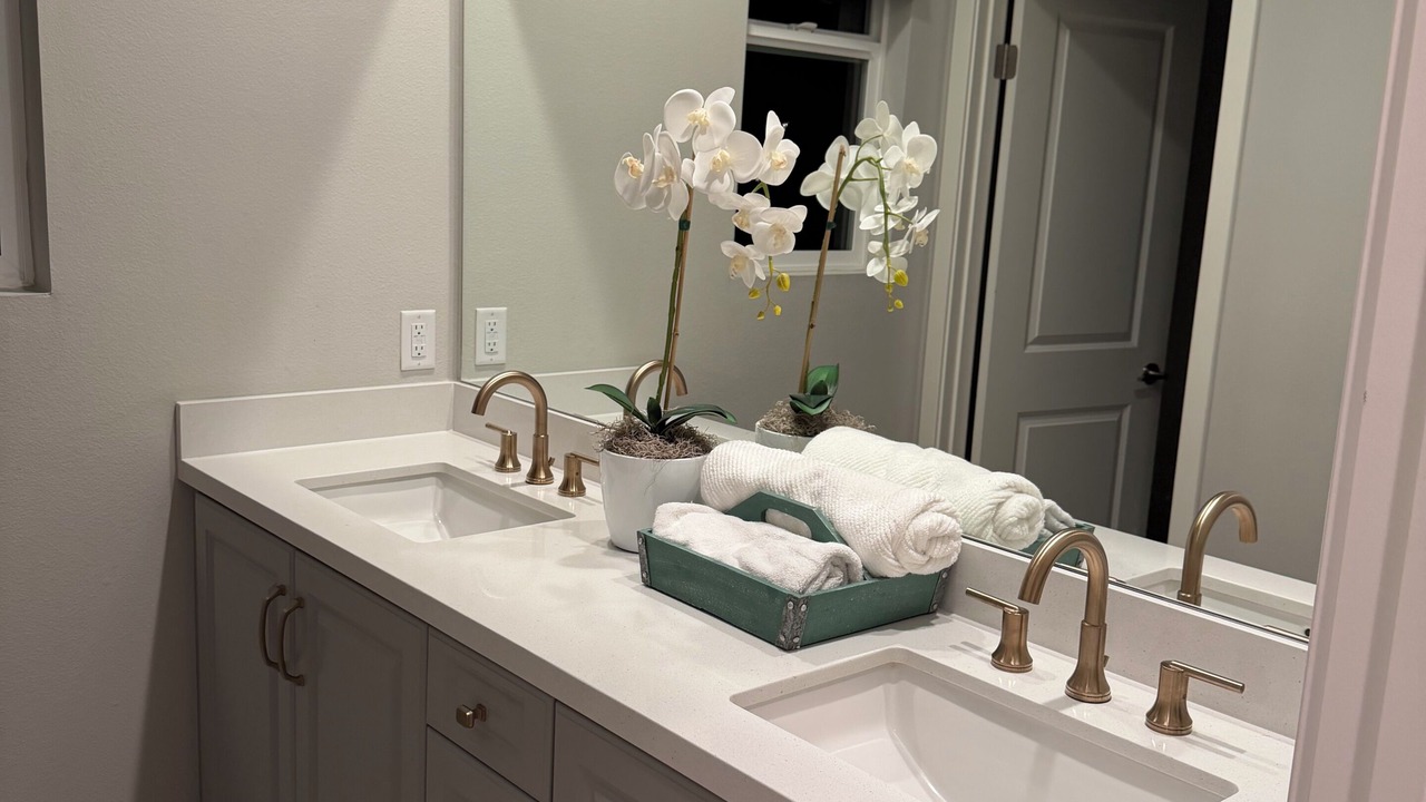 Photo of Bathroom in Canyon Country