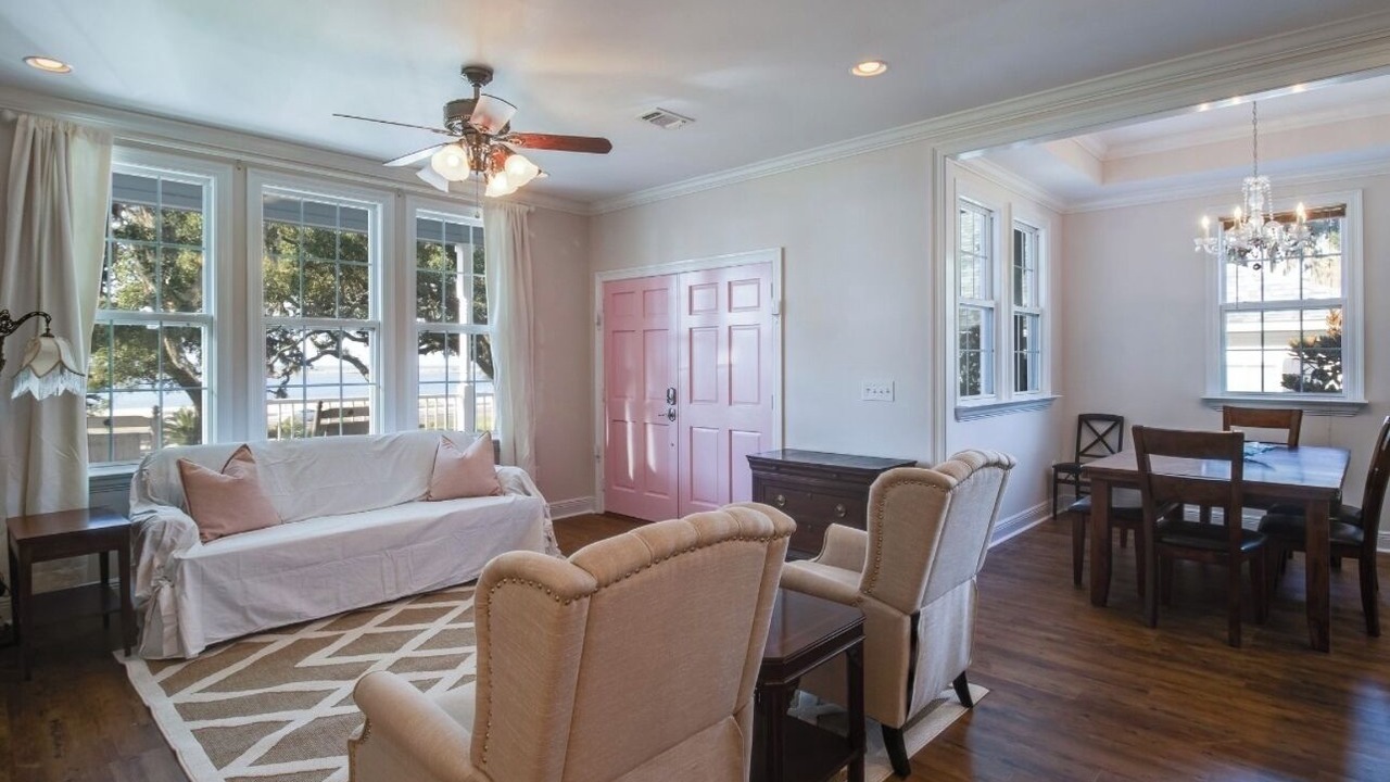 Photo of Livingroom in Biloxi