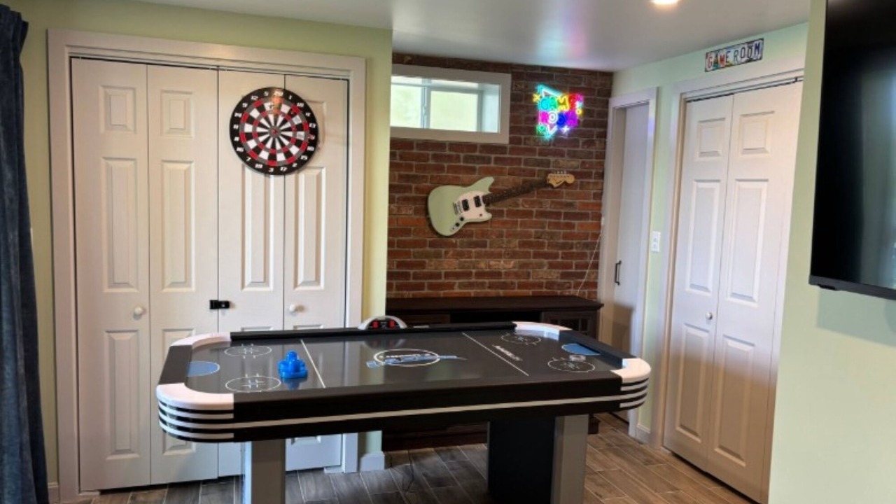 Photo of Bedroom in Bourne