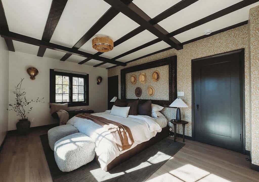 Photo of Bedroom in Lake Arrowhead