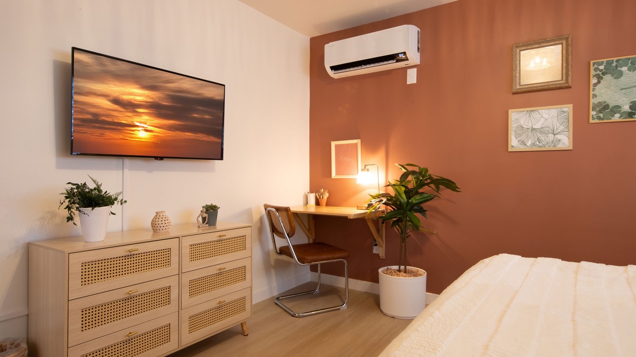 Photo of Bedroom in Hawthorne