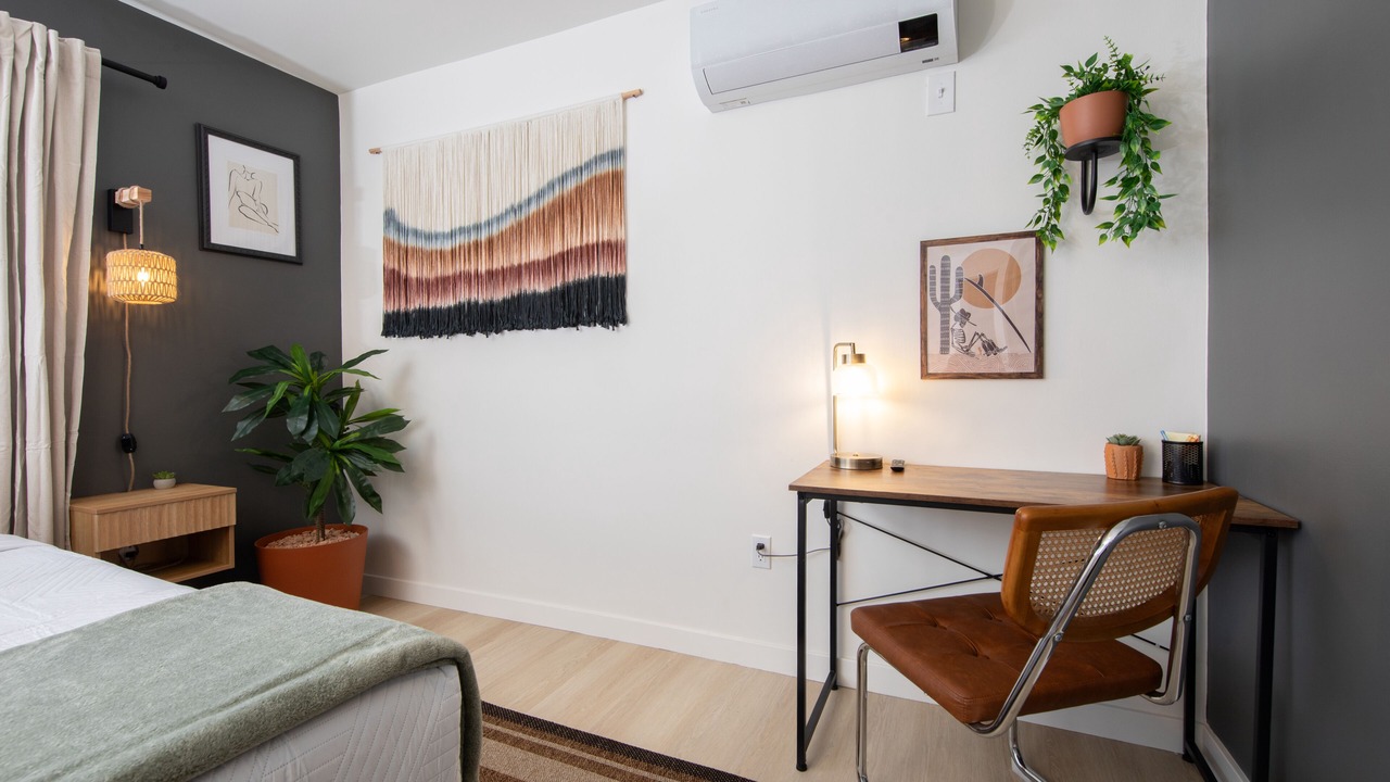 Photo of Bedroom in Hawthorne