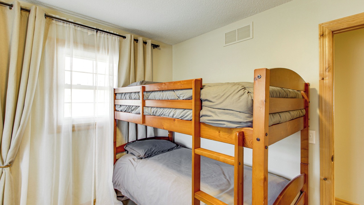 Photo of Bedroom in Brook Park