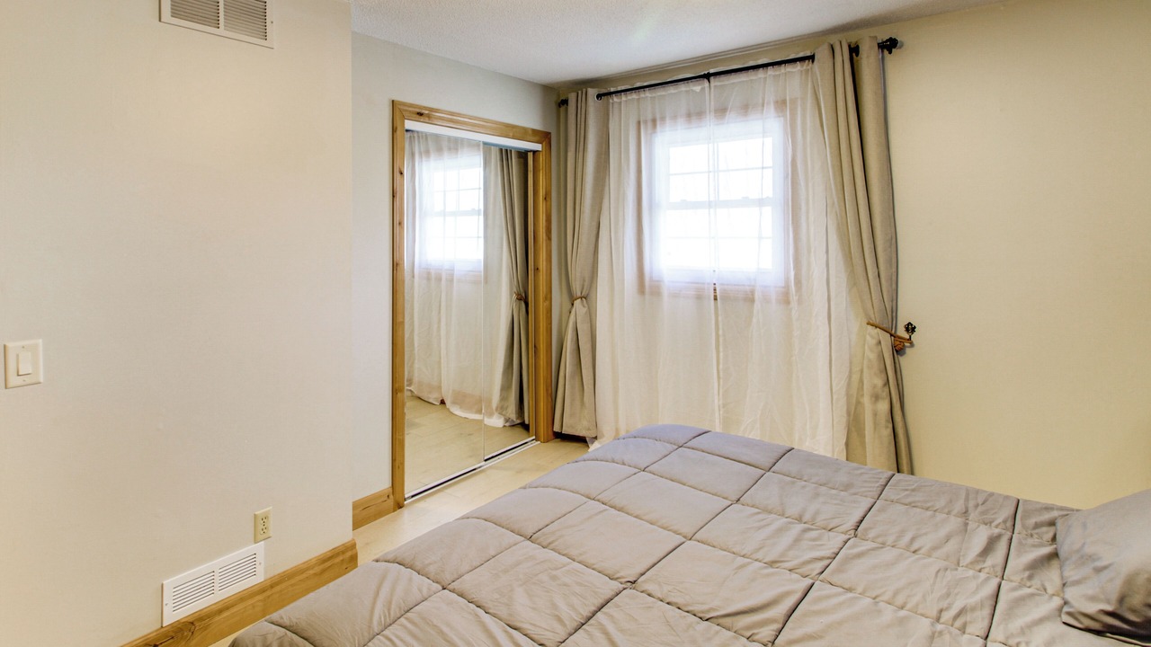 Photo of Bedroom in Brook Park