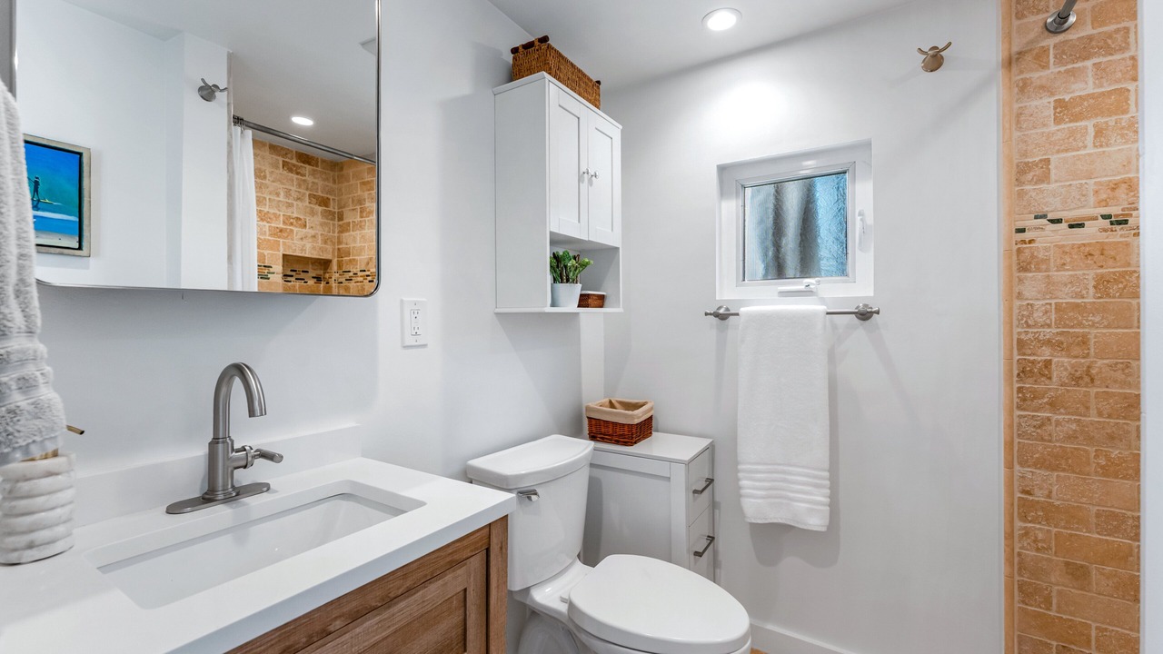 Photo of Bathroom in East Mesa