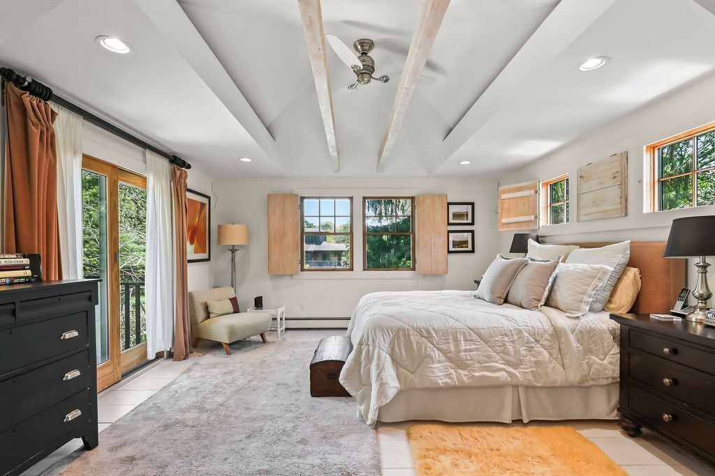 Photo of Bedroom in Cataumet