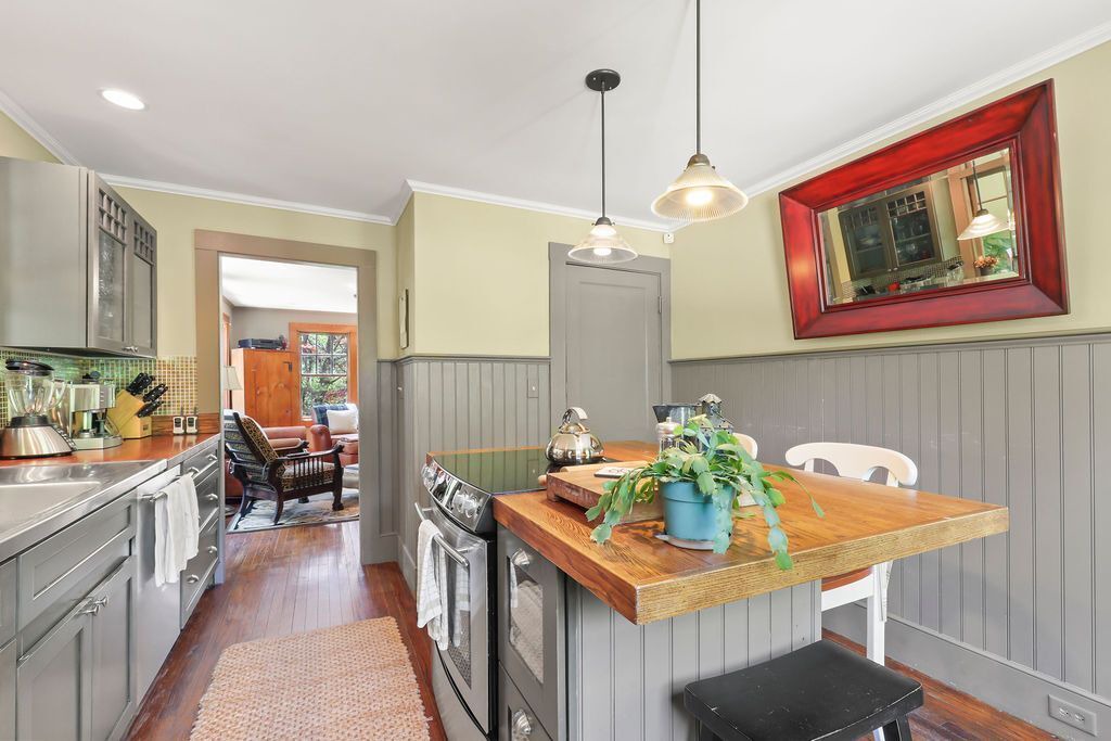 Photo of Kitchen in Cataumet