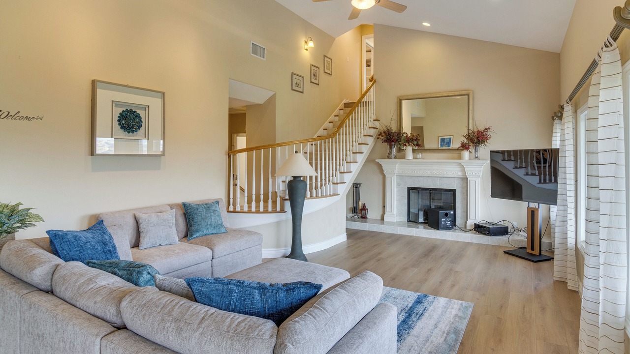 Photo of Bedroom in Simi Valley