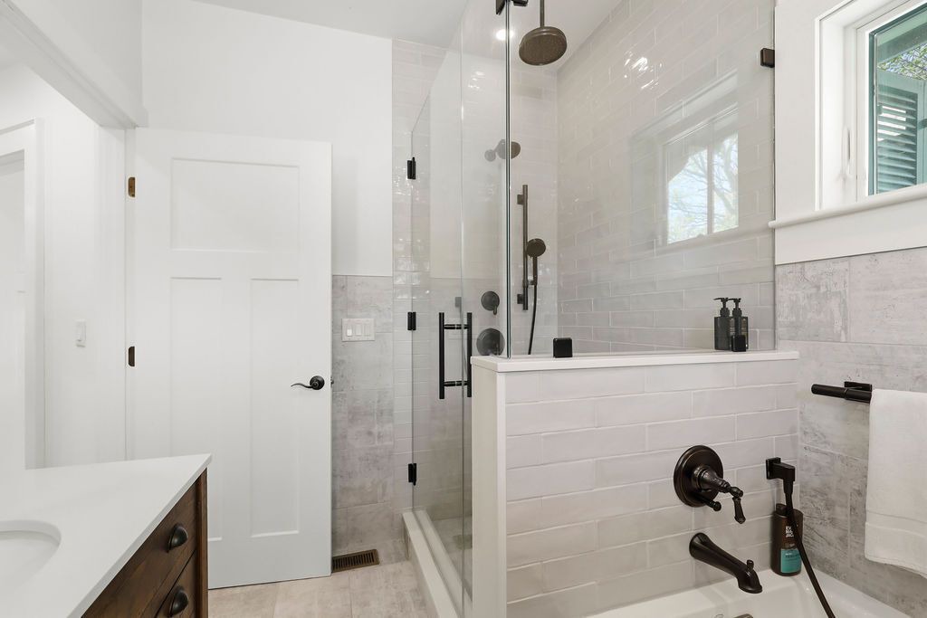 Photo of Bathroom in Cataumet