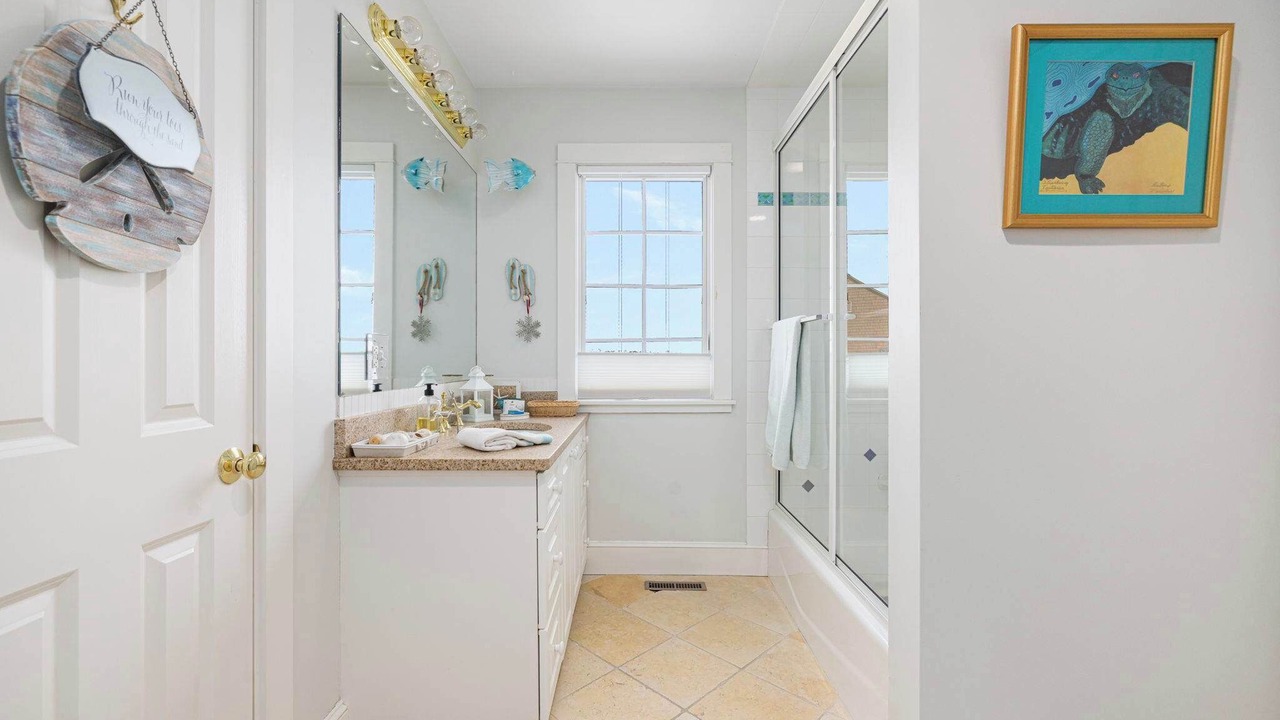 Photo of Bathroom in Top of the Hill