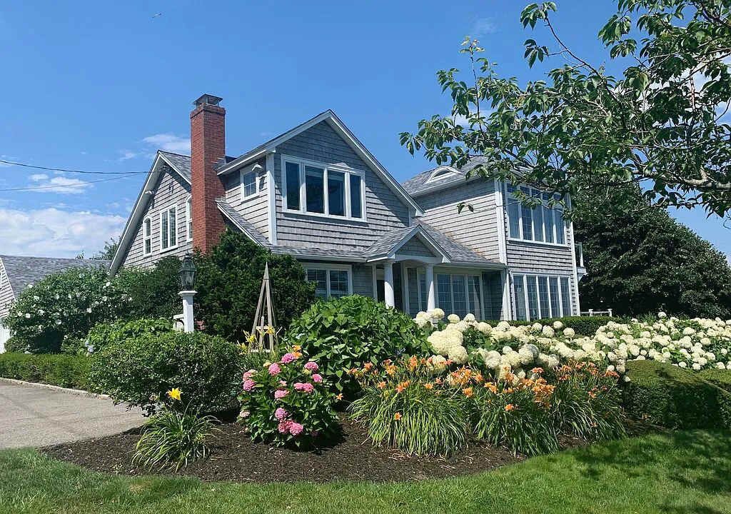 Photo of Outdoor in Top of the Hill