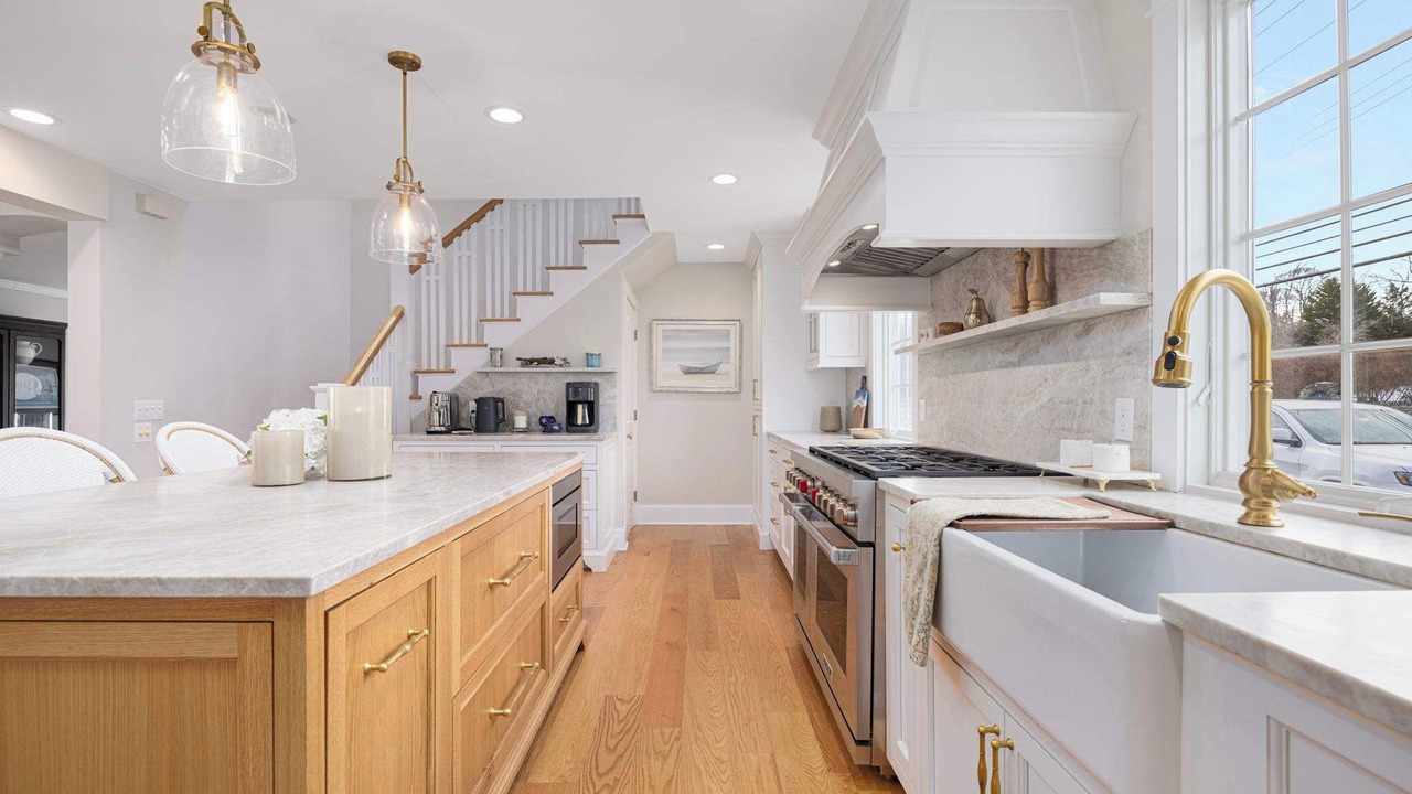 Photo of Kitchen in Top of the Hill