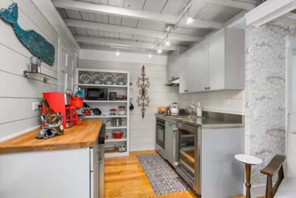 Photo of Kitchen in West Barnstable