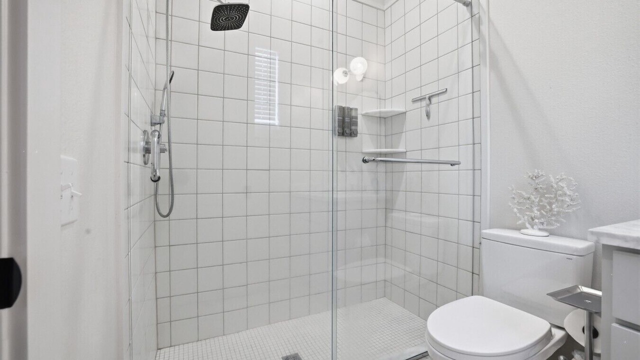 Photo of Bathroom in Pass Christian